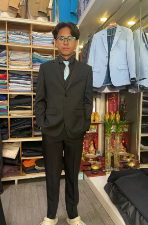 Mẫu vest Nam màu đen