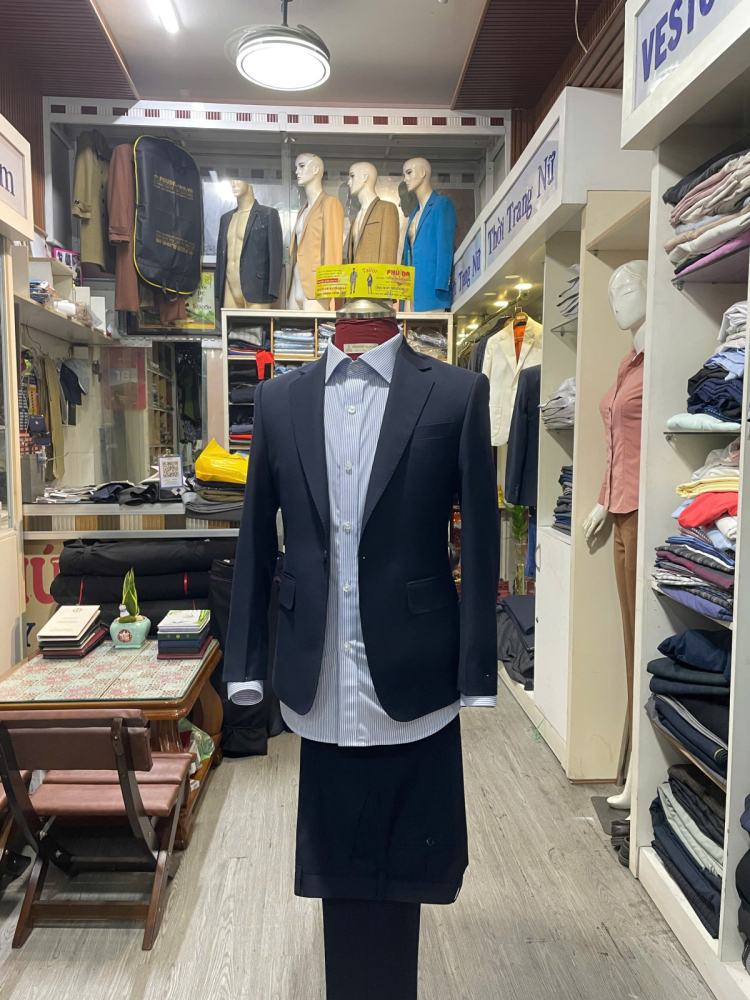 Mẫu vest Nam màu xanh đen